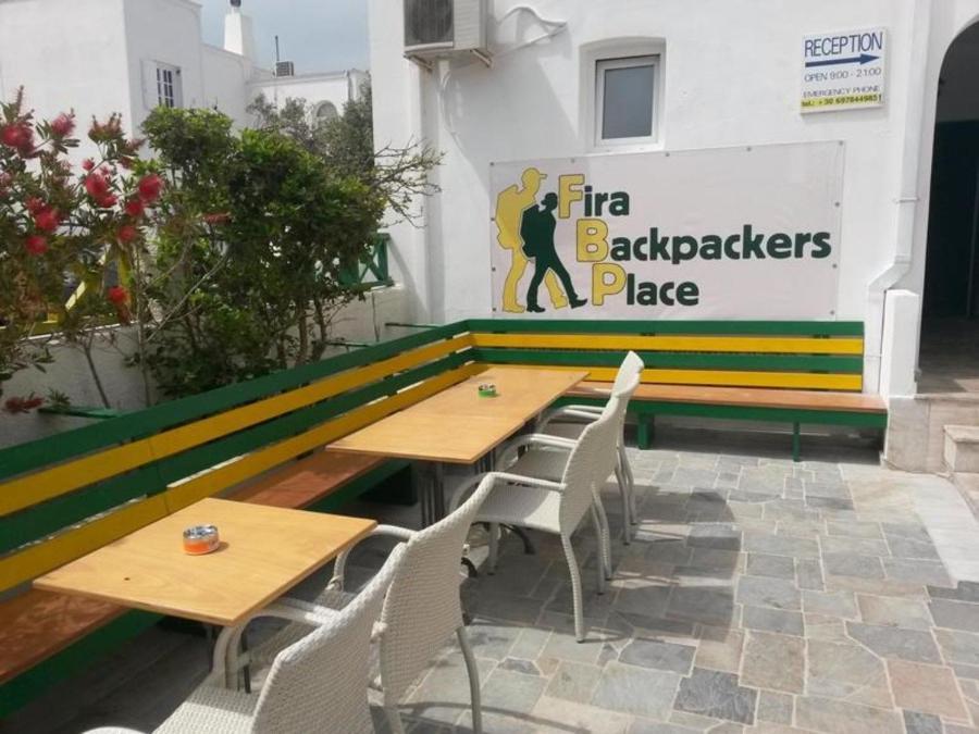 Fira Backpackers Place Екстериор снимка